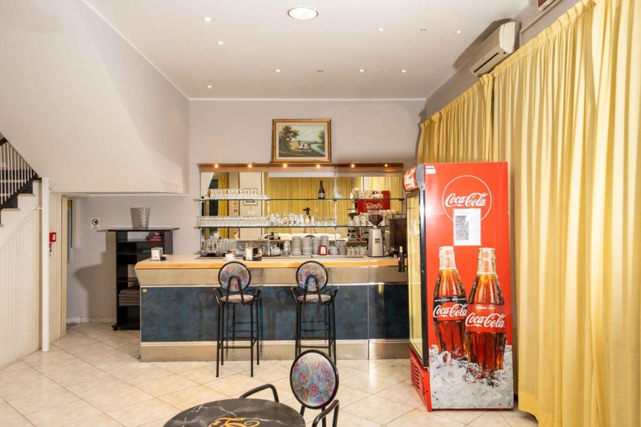 Hotel Galileo Rimini Luaran gambar