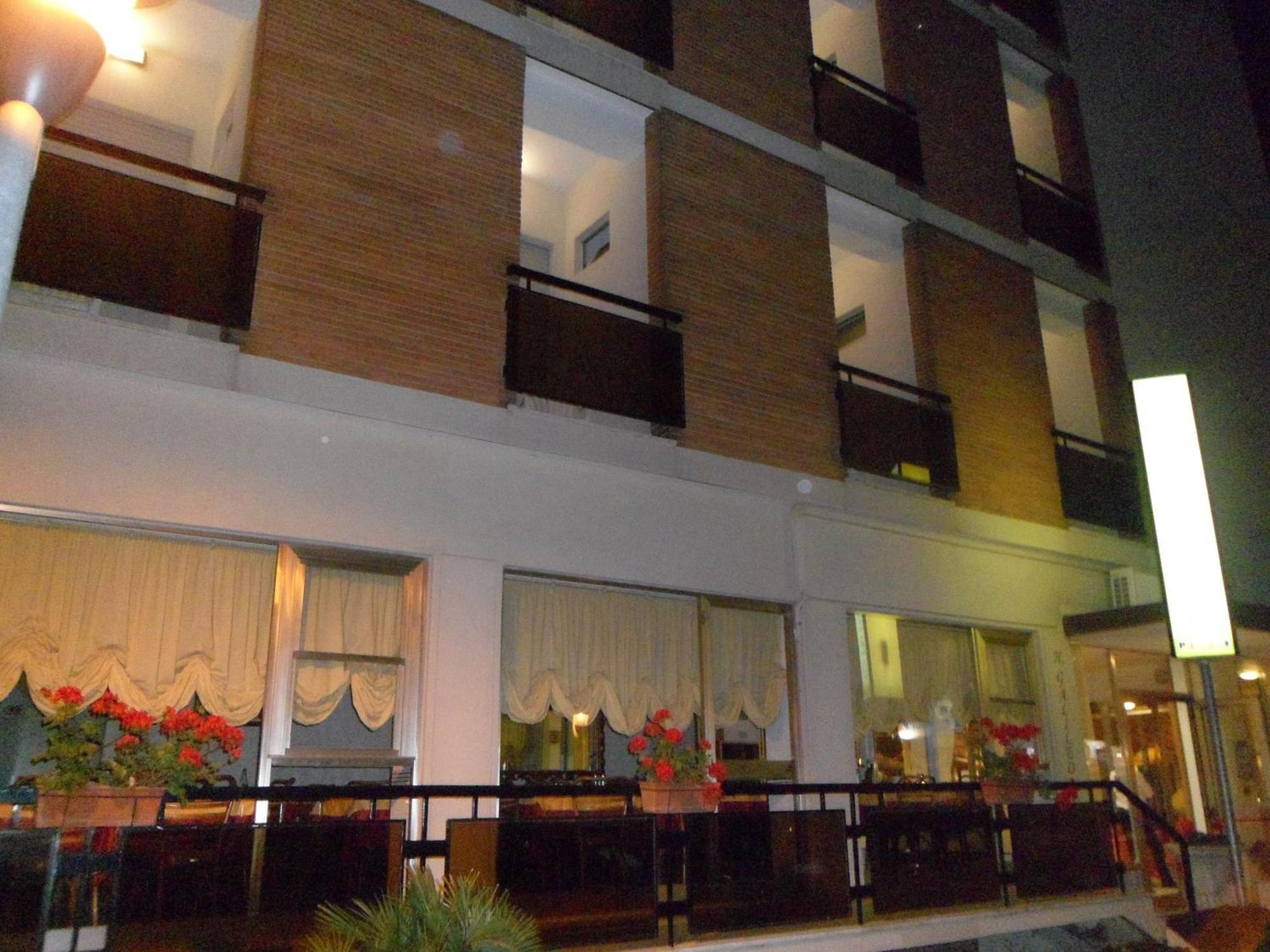 Hotel Galileo Rimini Luaran gambar