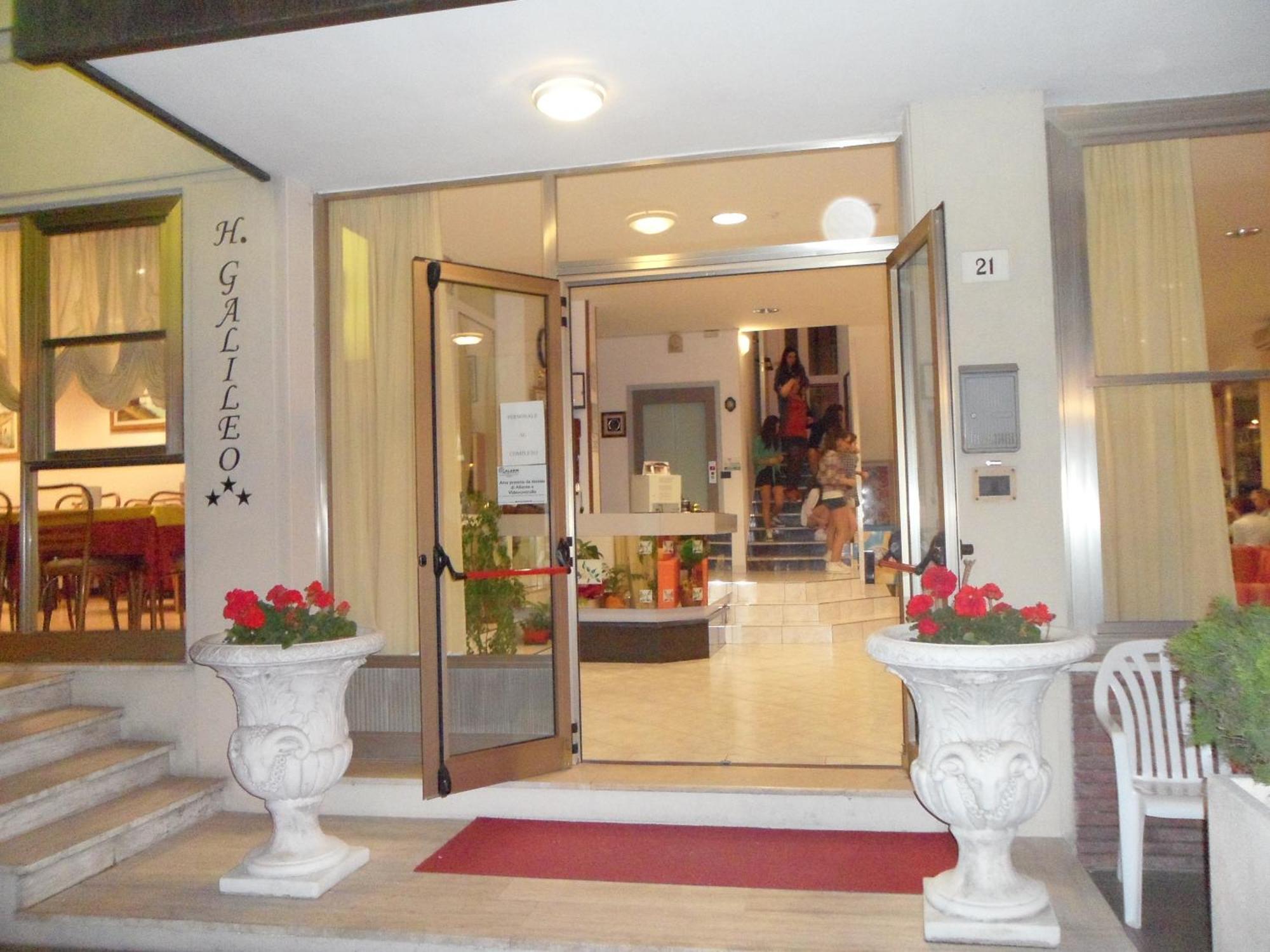 Hotel Galileo Rimini Luaran gambar