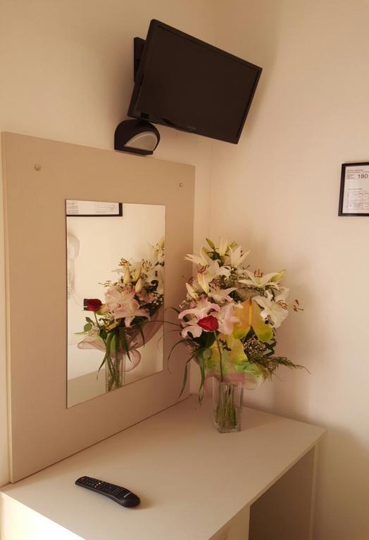 Hotel Galileo Rimini Luaran gambar